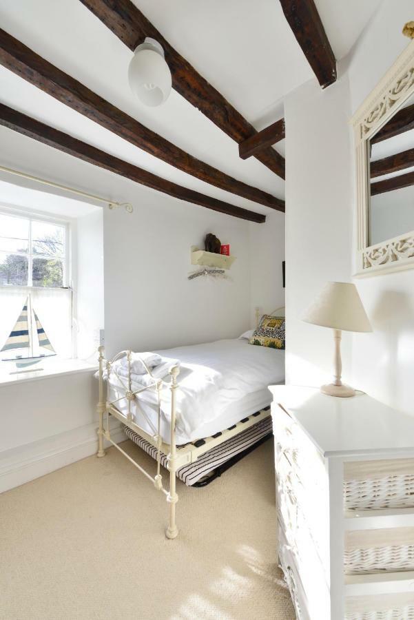 Kemble Cottage Bradford-On-Avon Екстериор снимка